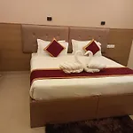 Hotel Hebron Suites