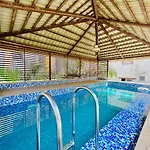 Lagoon Luxe Pool Villa