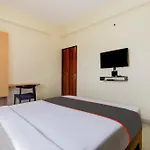 Fabhotel Golden Grand Inn