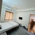 Lavish Hotel Bg-Lodge