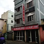 C.B Deluxe Lodge
