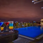 Davanam Sarovar Portico Suites