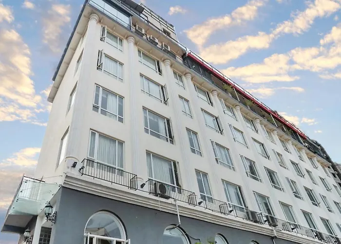 Kr Inn Hotel & Convention Centre
