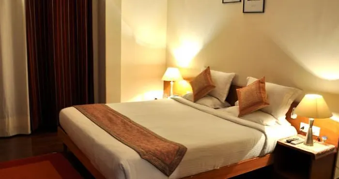 Sterling Suites - Langford Town