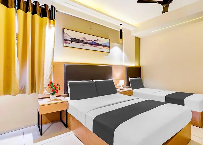 Hotel O Metro Park Opposite Kalasipalya Bus Stand