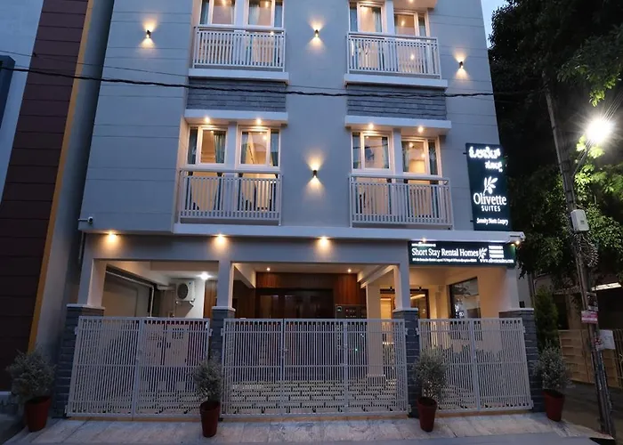 Olivette Suites
