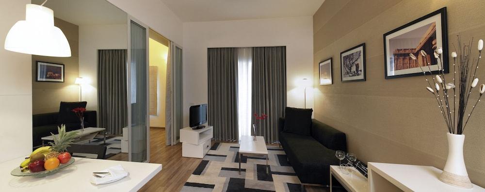 Grand Mercure - An Accor Brand 5*
