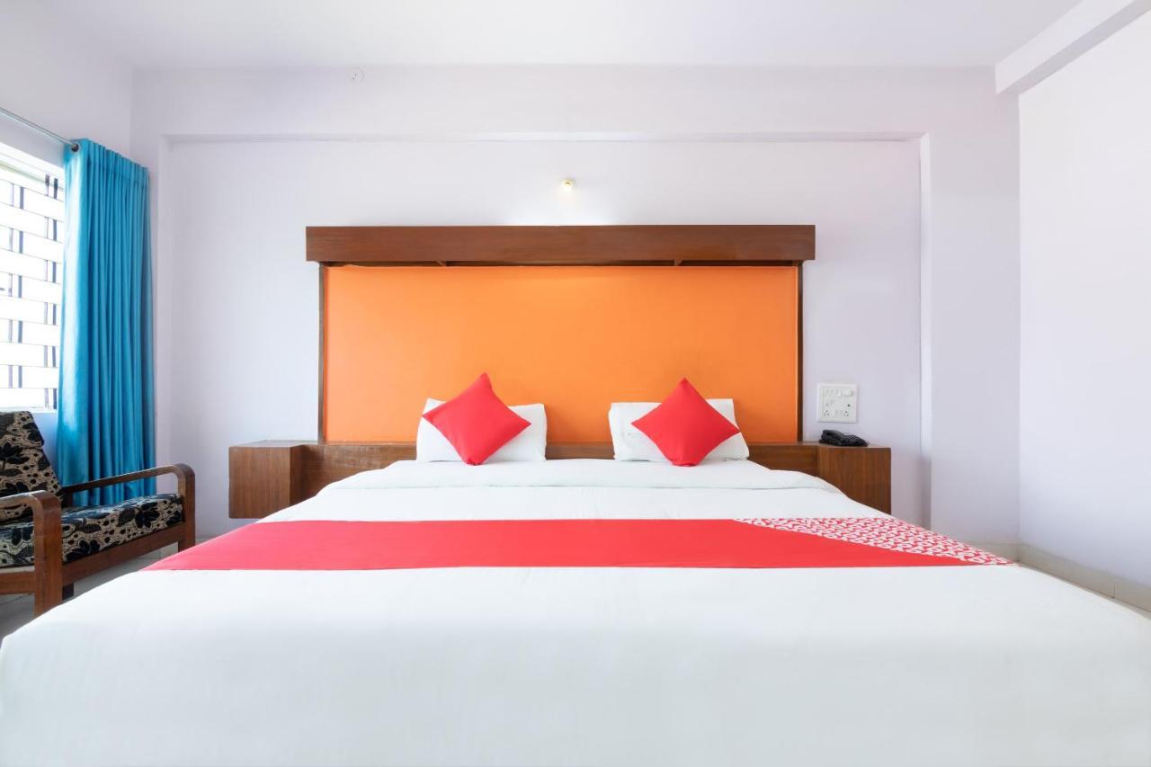 Oyo Flagship 10332 Sai Orchid 3* Bangalore