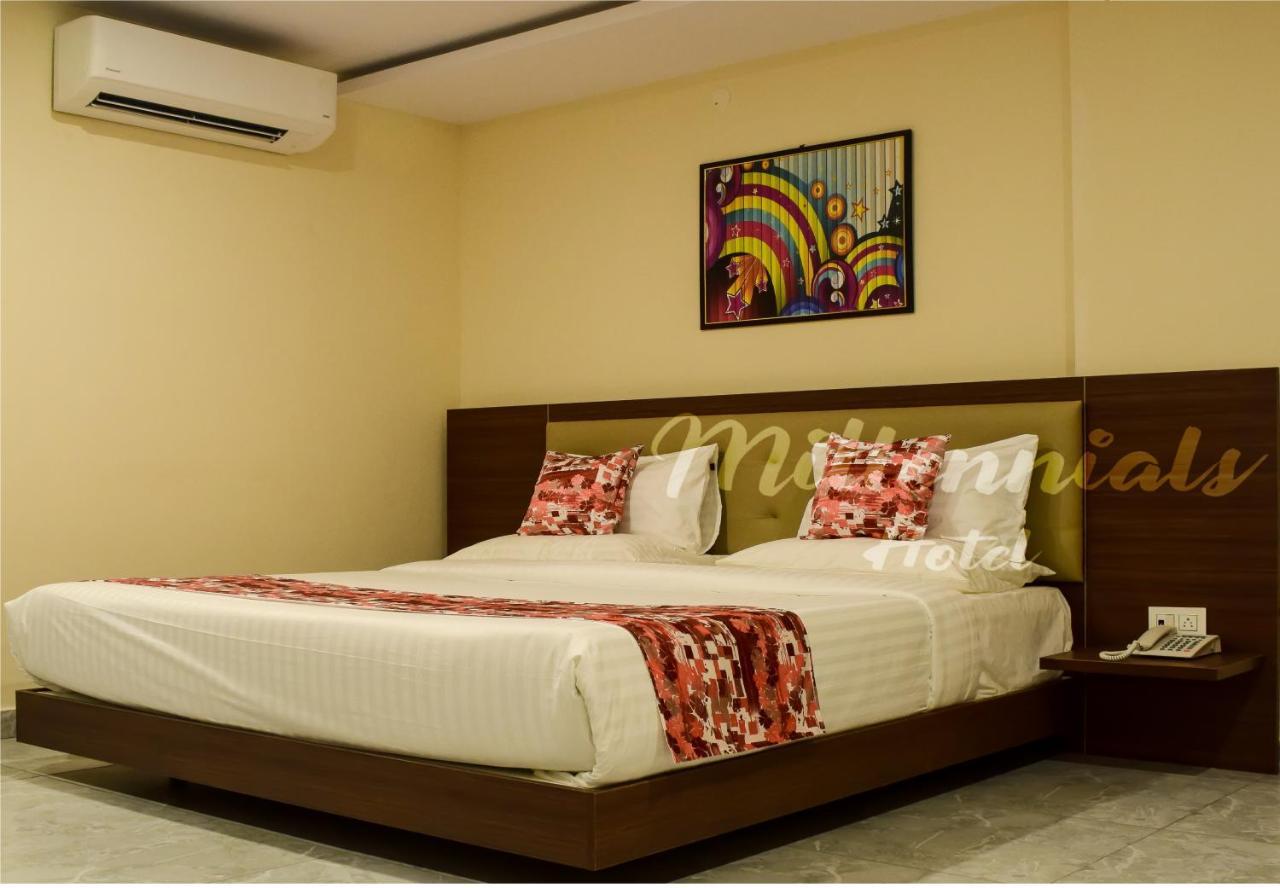 Love hotel Pph Living Millennials Jigani *