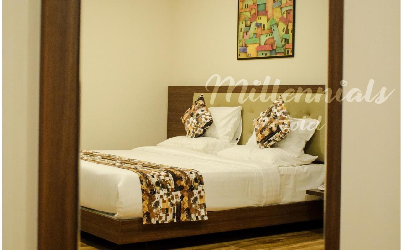 Pph Living Millennials Jigani Love hotel *