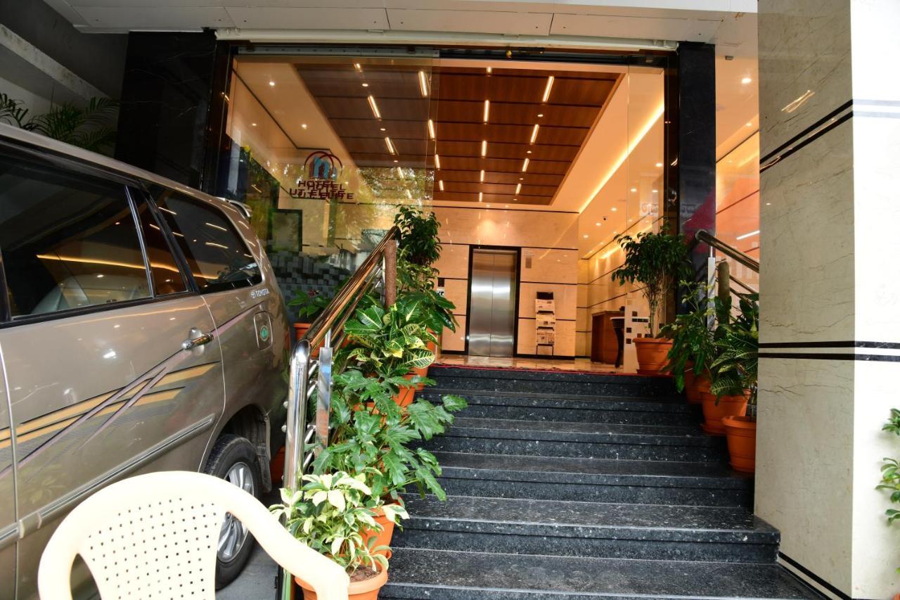 U T Elite 3* Bangalore