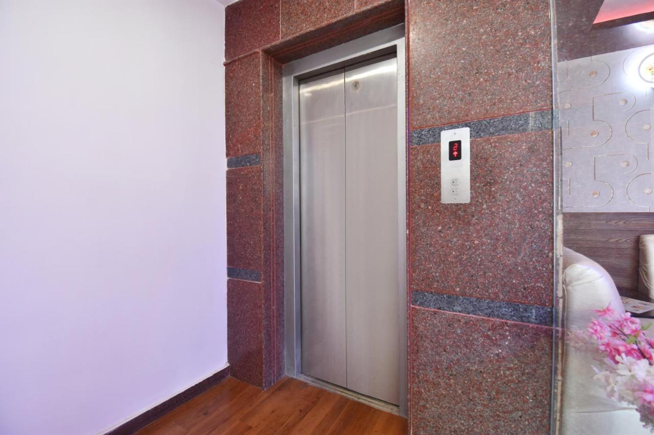 Hotel Fabhotel Dhanvitha Bangalore
