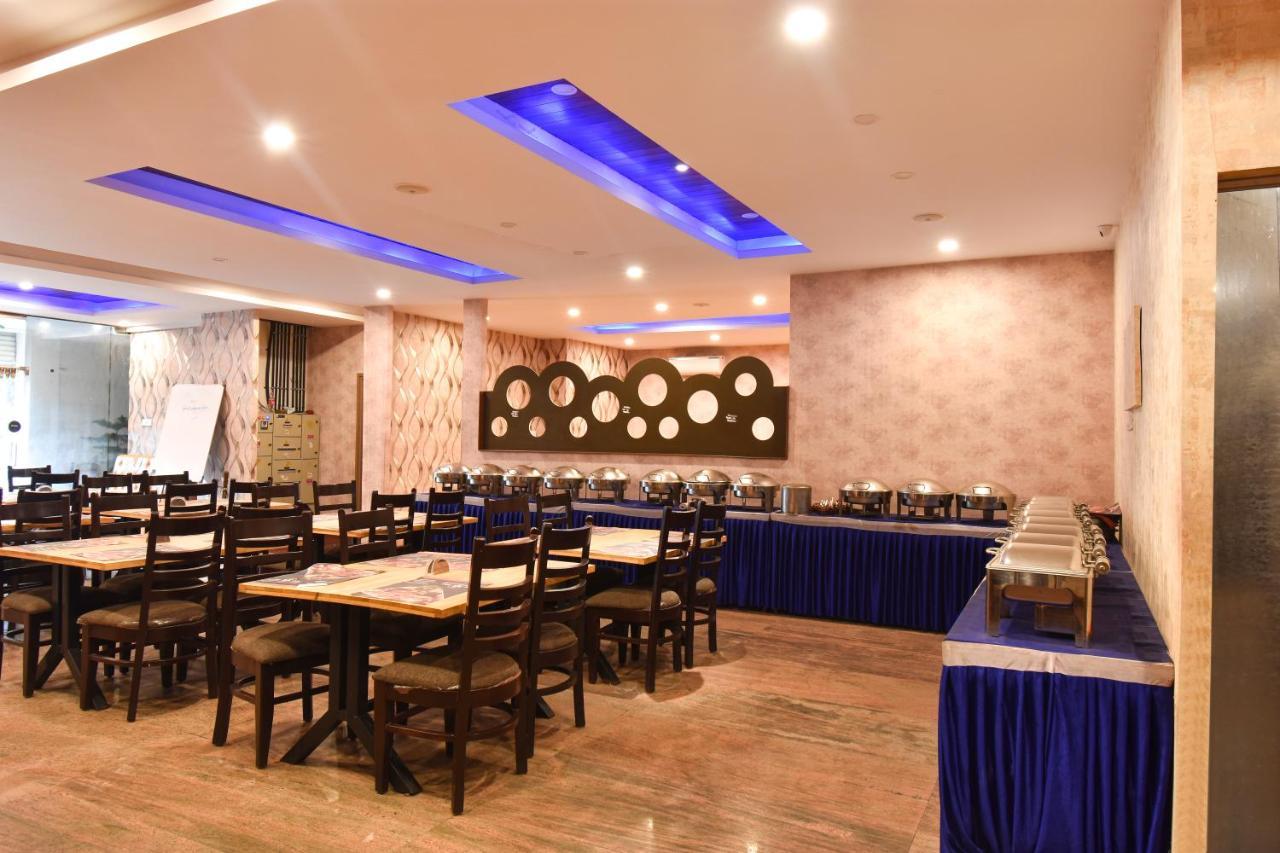 Fabhotel Dhanvitha 4*