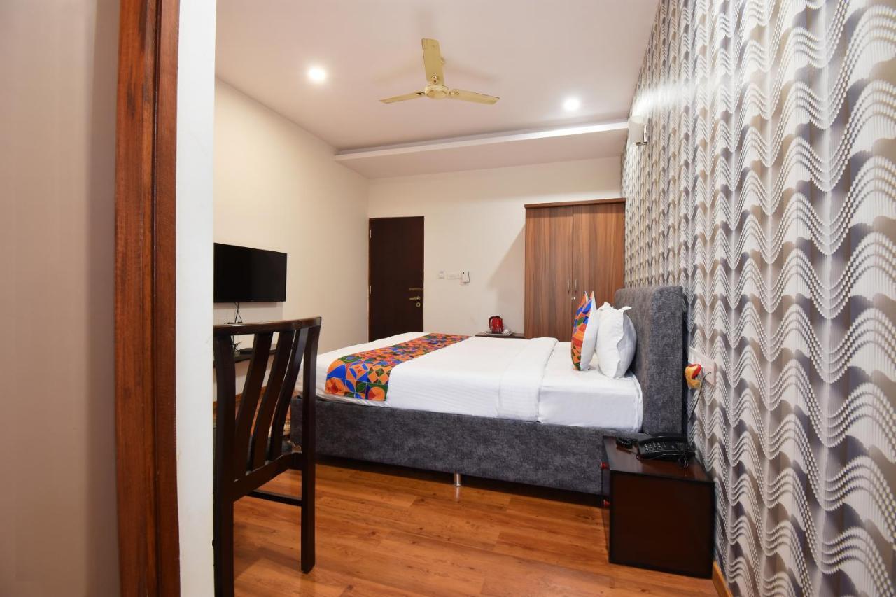Fabhotel Dhanvitha Bangalore