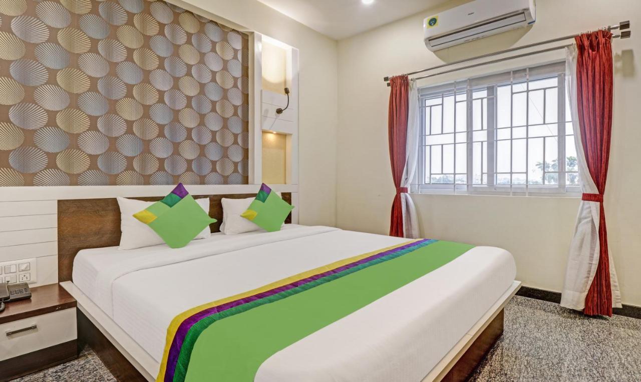 Treebo Trend Corporate Suites Mysore Road 3*