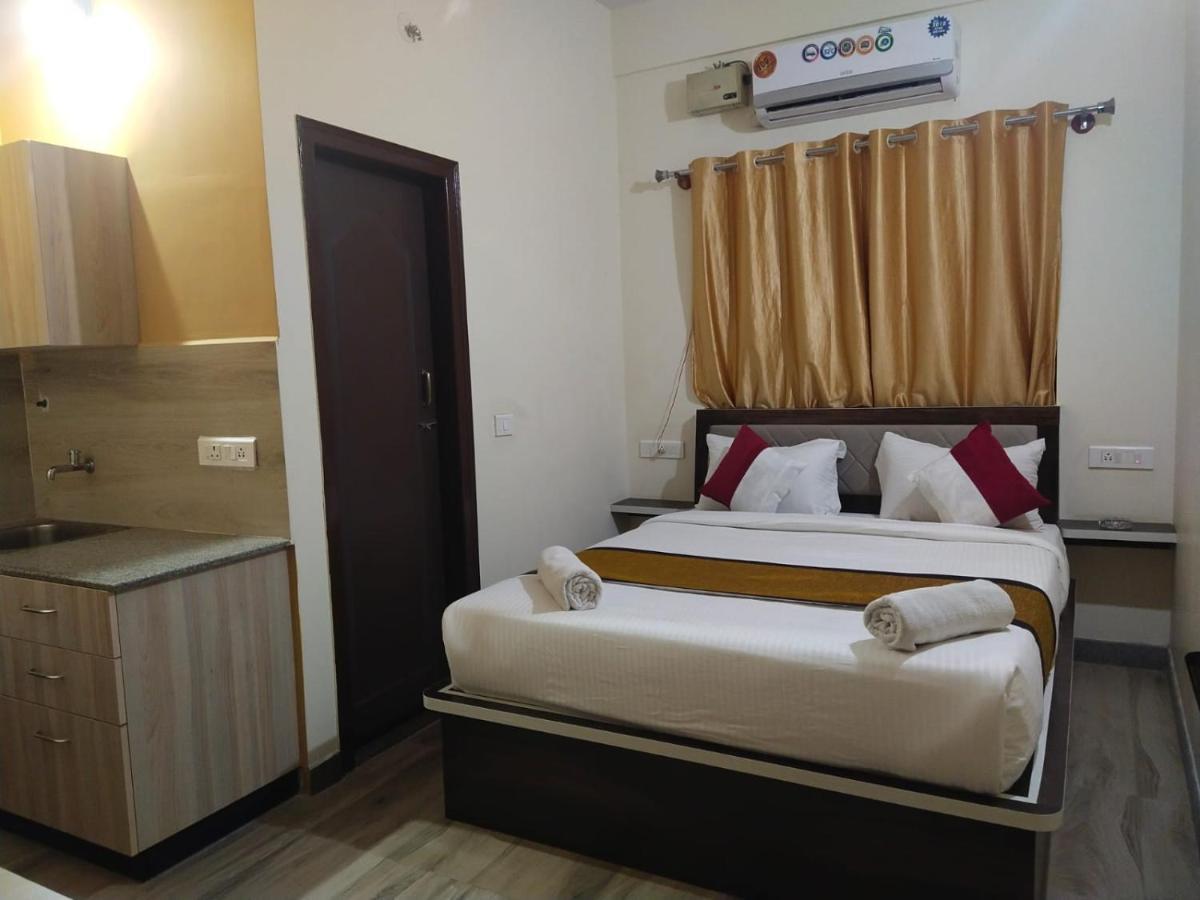 Hotel Sm Comforts Hsr Layout
