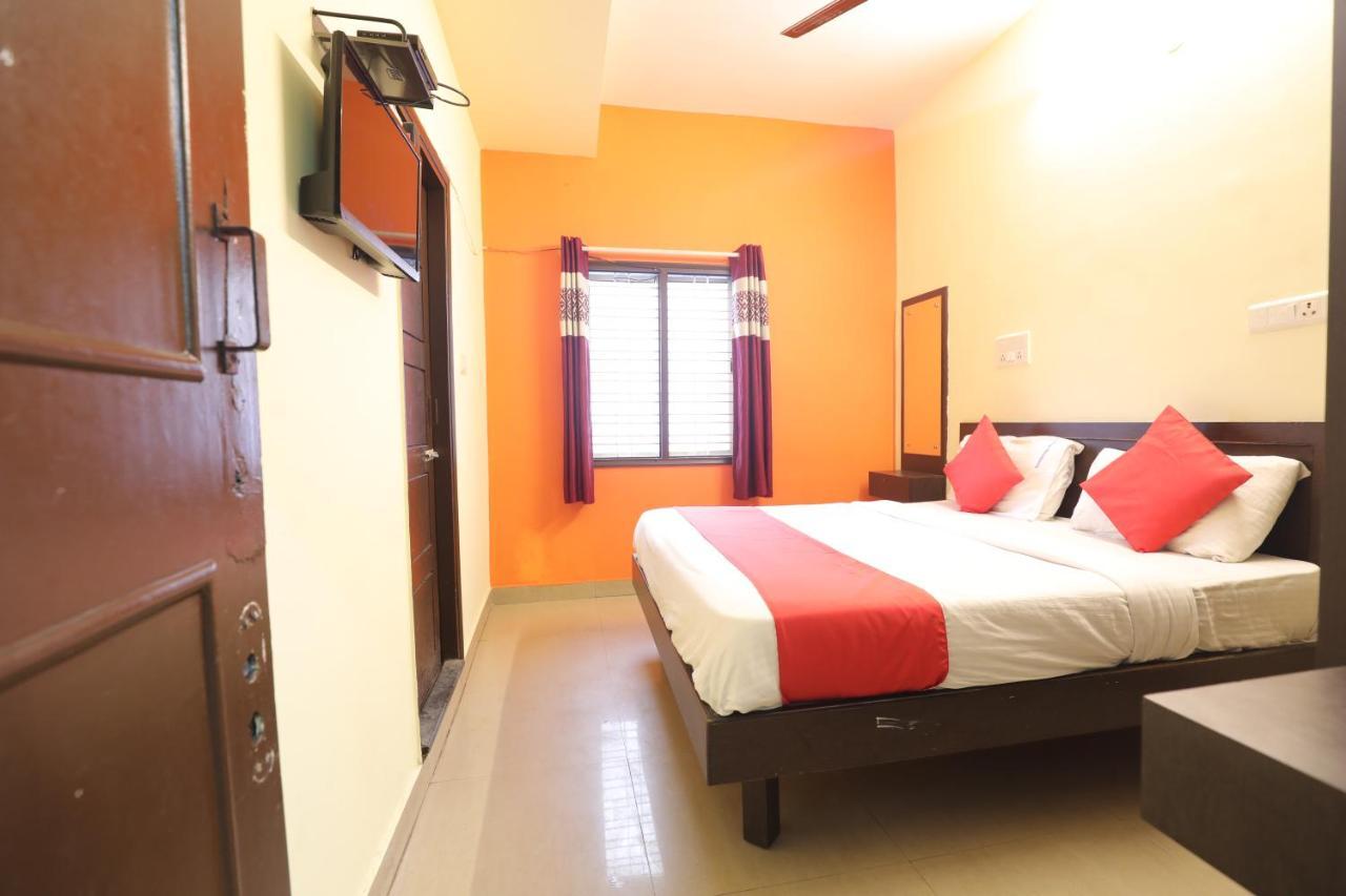 Hotel Udupi Residency *