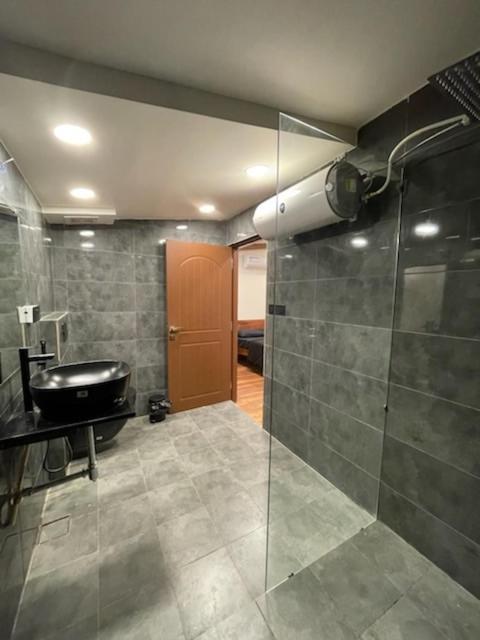 The Krafted Hobbit Villa *