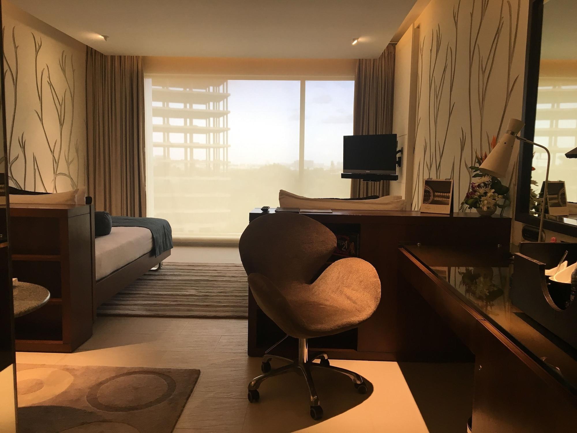 Taj Yeshwantpur Hotel 5*