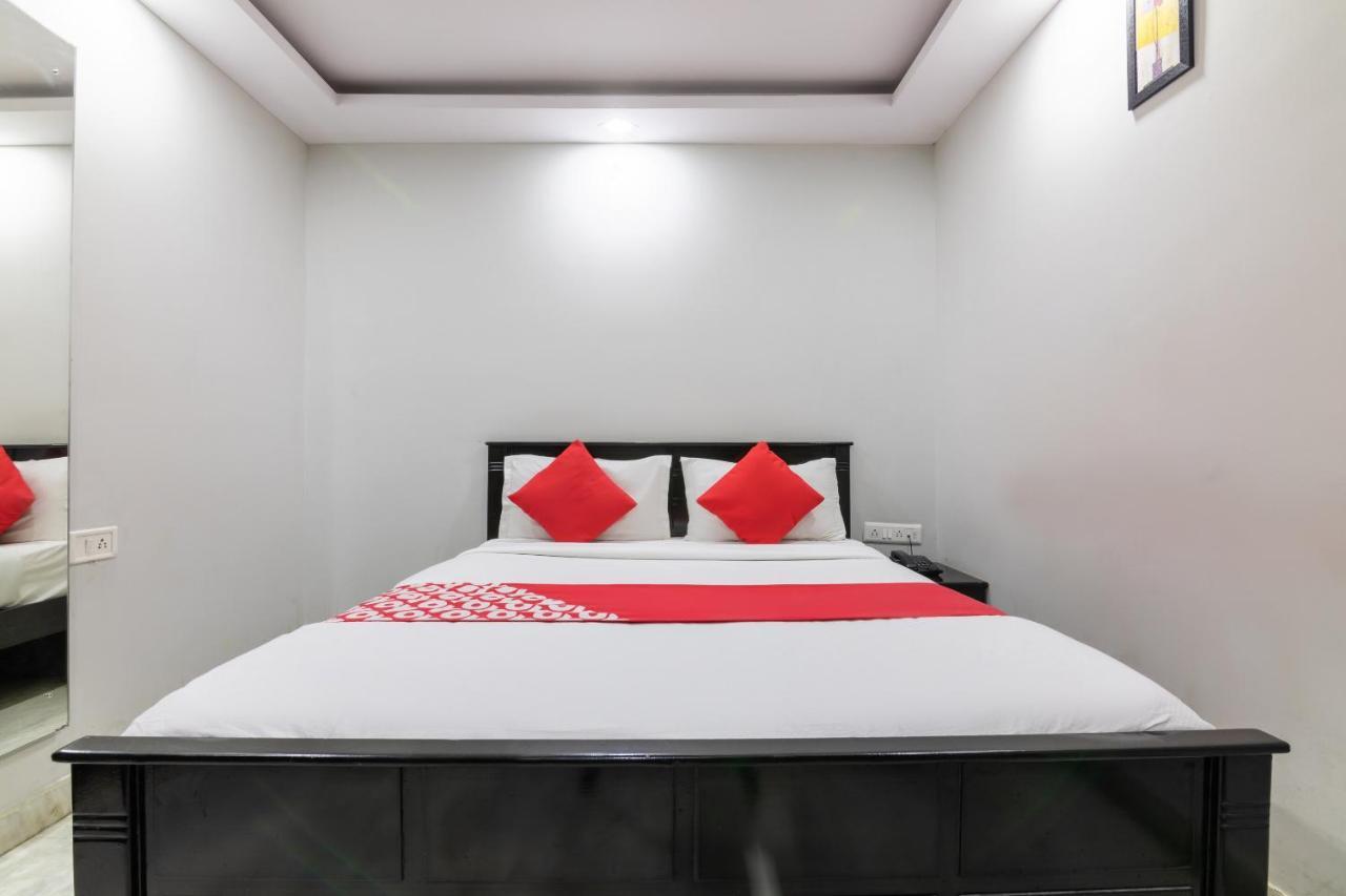 Hotel Collection O 2323 Gs 3*