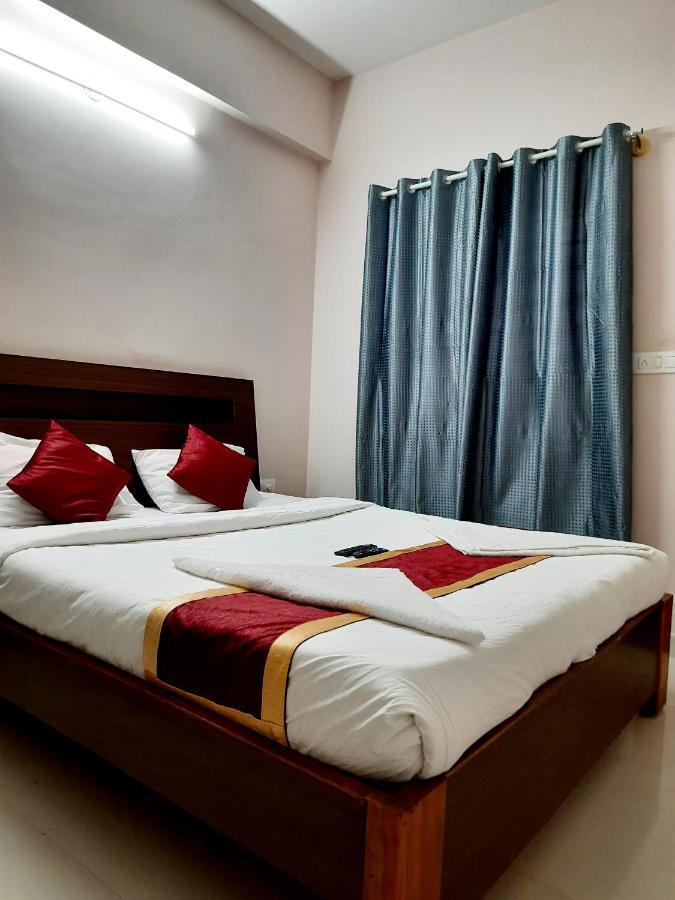 Fabhotel Royal Bangalore