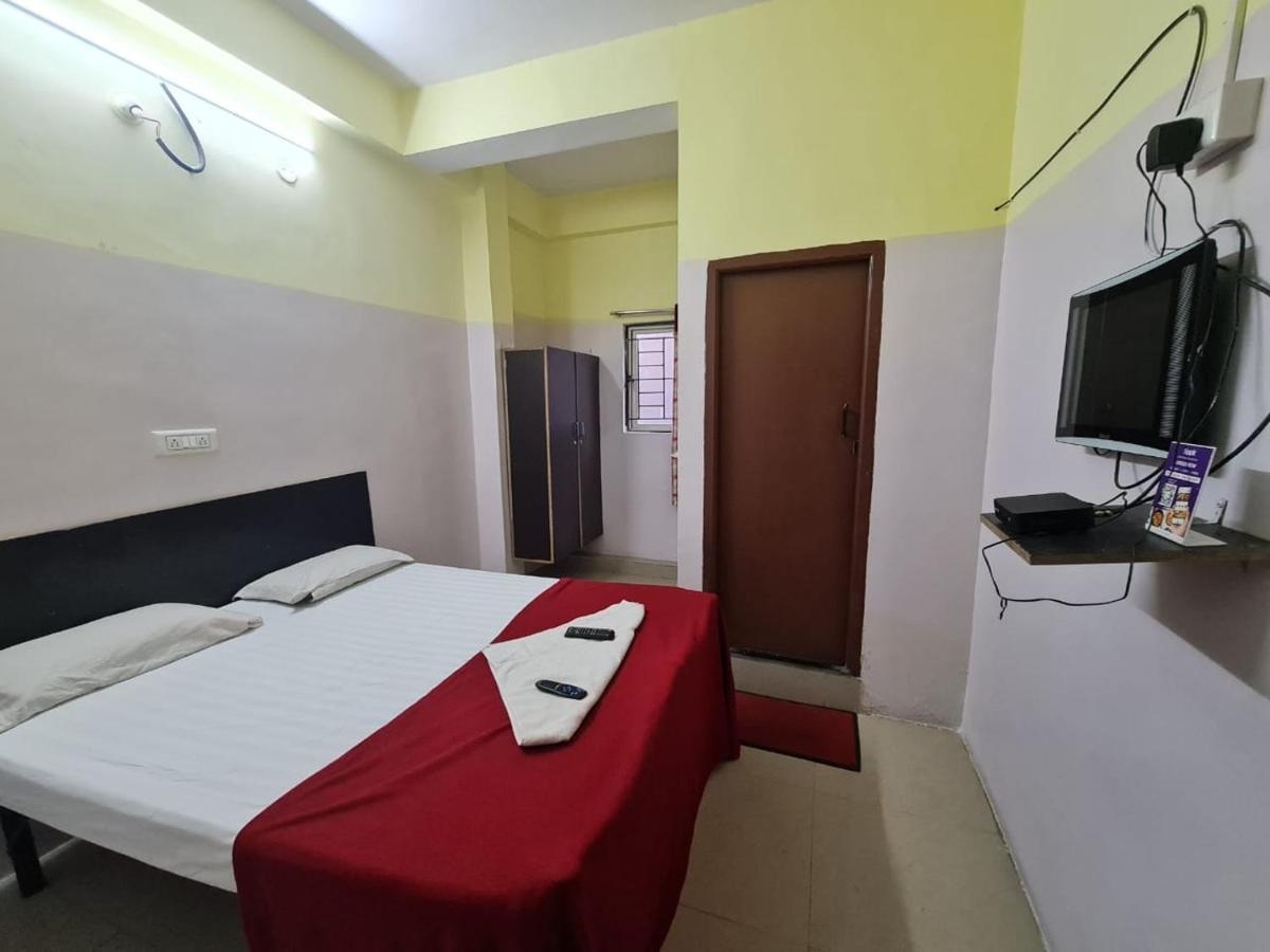 S.s.l.n Comforts 2* Bangalore