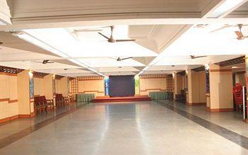 Hotel Kanishka Phg