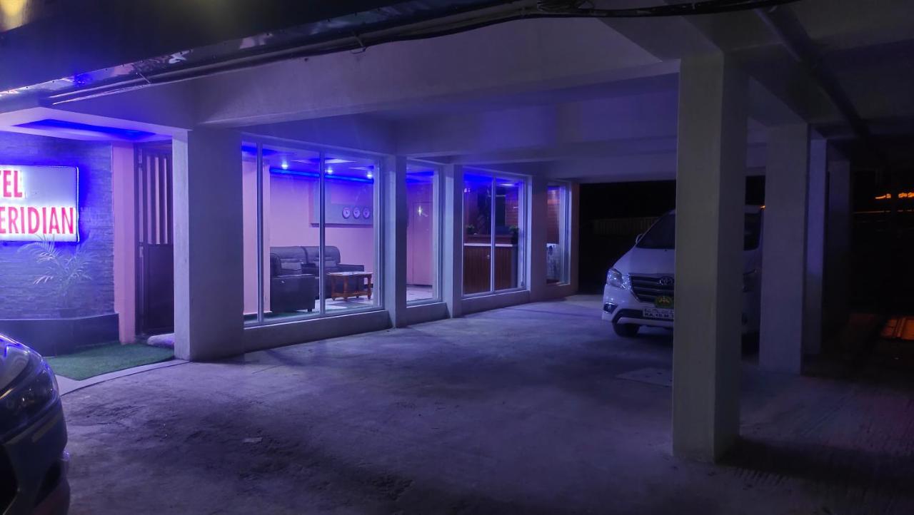 Grand Meridian Hotel