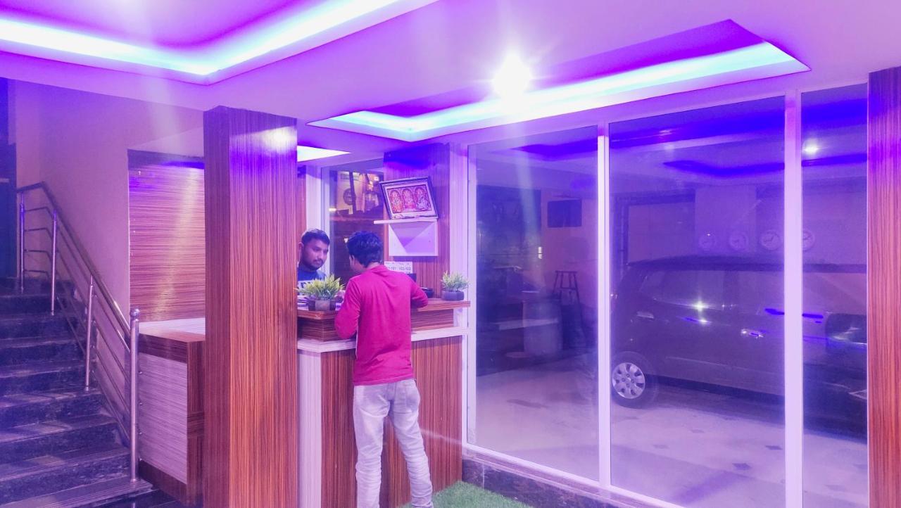 Hotel Grand Meridian 3*
