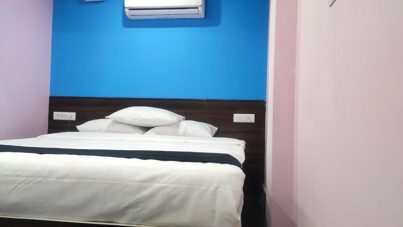 Grand Meridian Hotel 3*