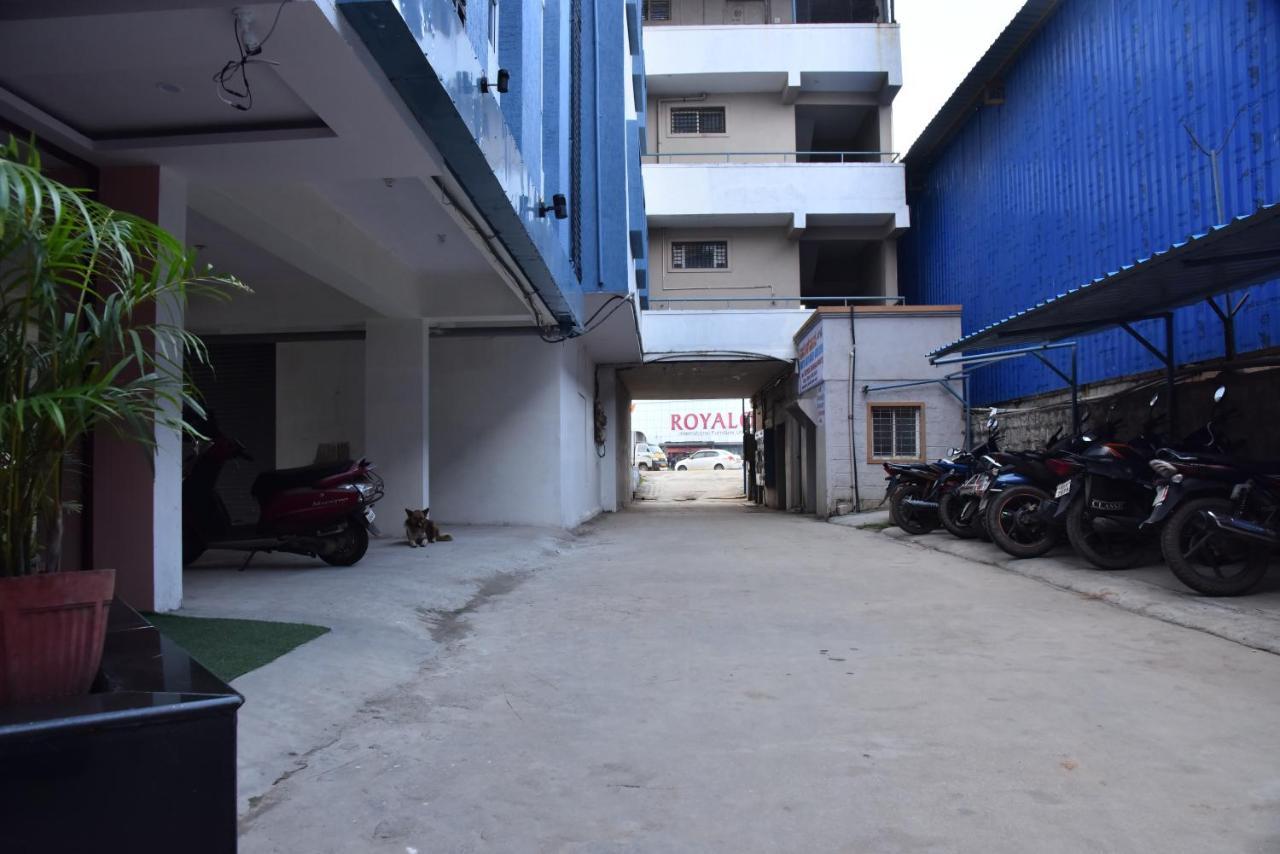 Grand Meridian Hotel