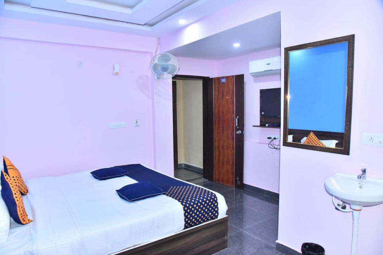 Grand Meridian Hotel Bangalore