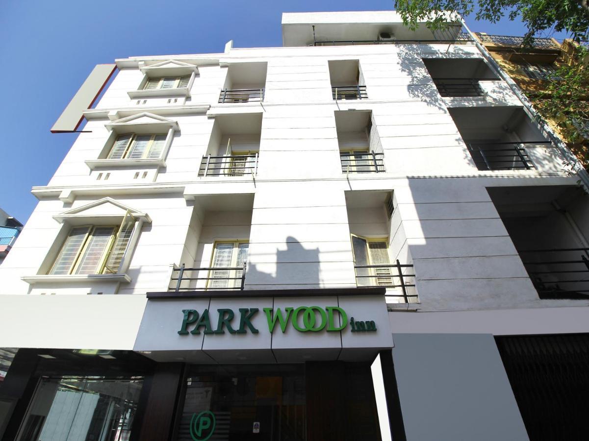 Parkwood Executive 2*