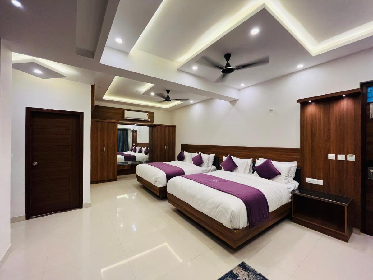 Vovo Premier Hotel