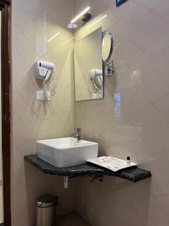 Vovo Premier Hotel Bangalore