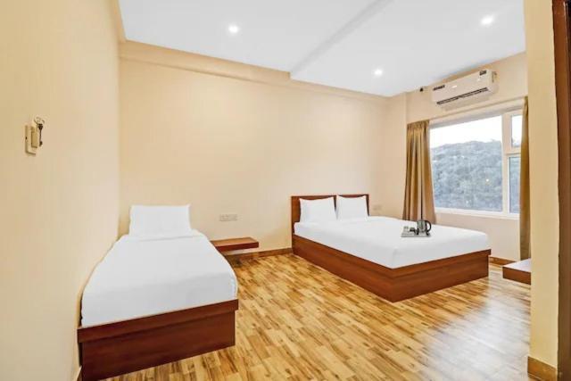 Hotel Sri Udupi Park Phoenix Mall