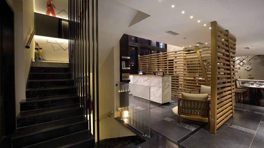 Hotel Aiden By Western Hennur
