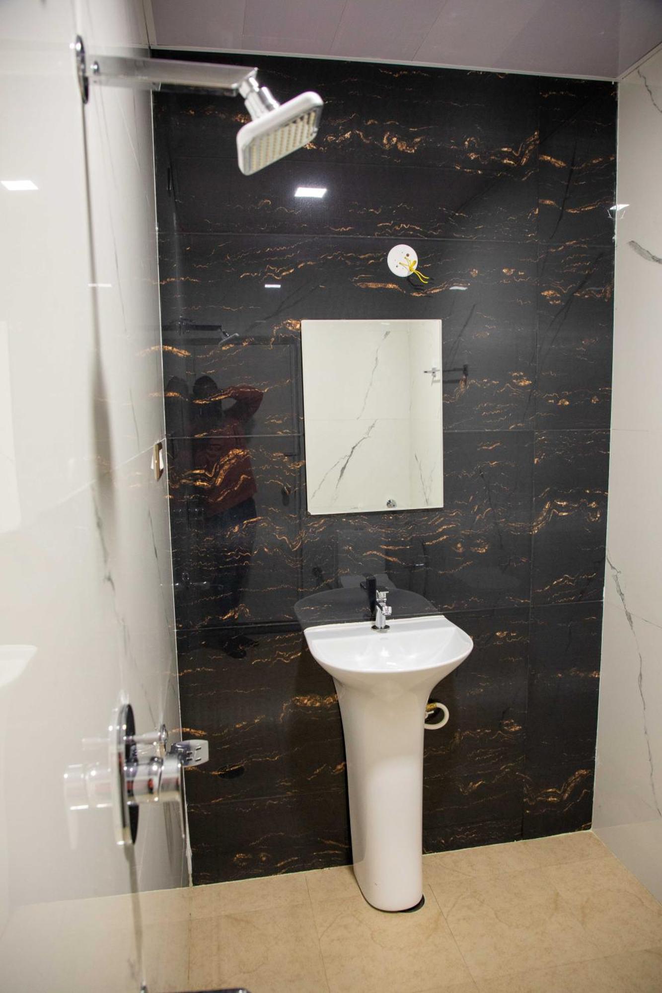Hotel Pvr Off Bannerghatta Road 3*