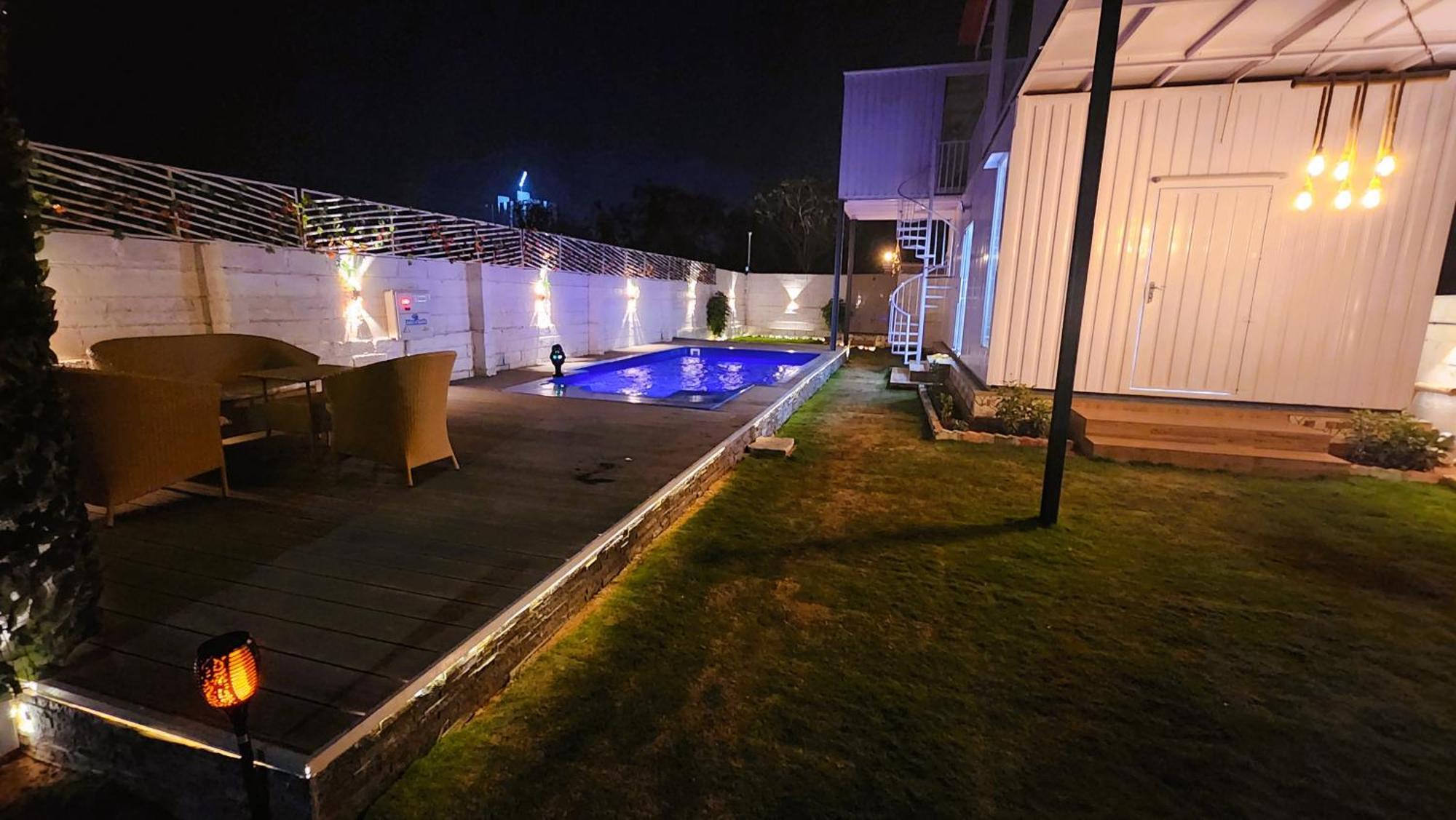Holiday home Picnic For With Private Heated Pool & Bbq *