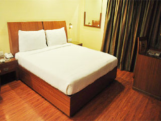 Brunton Aster Hotel