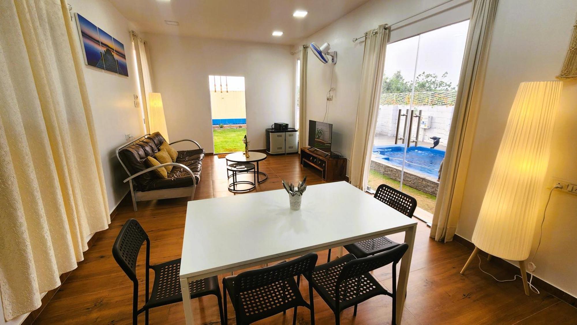 Picnic For With Private Heated Pool & Bbq * Bangalore