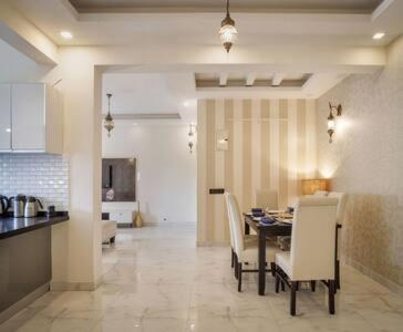 The Dwellers By Red Olive Wifi Private Balcony Apartment *