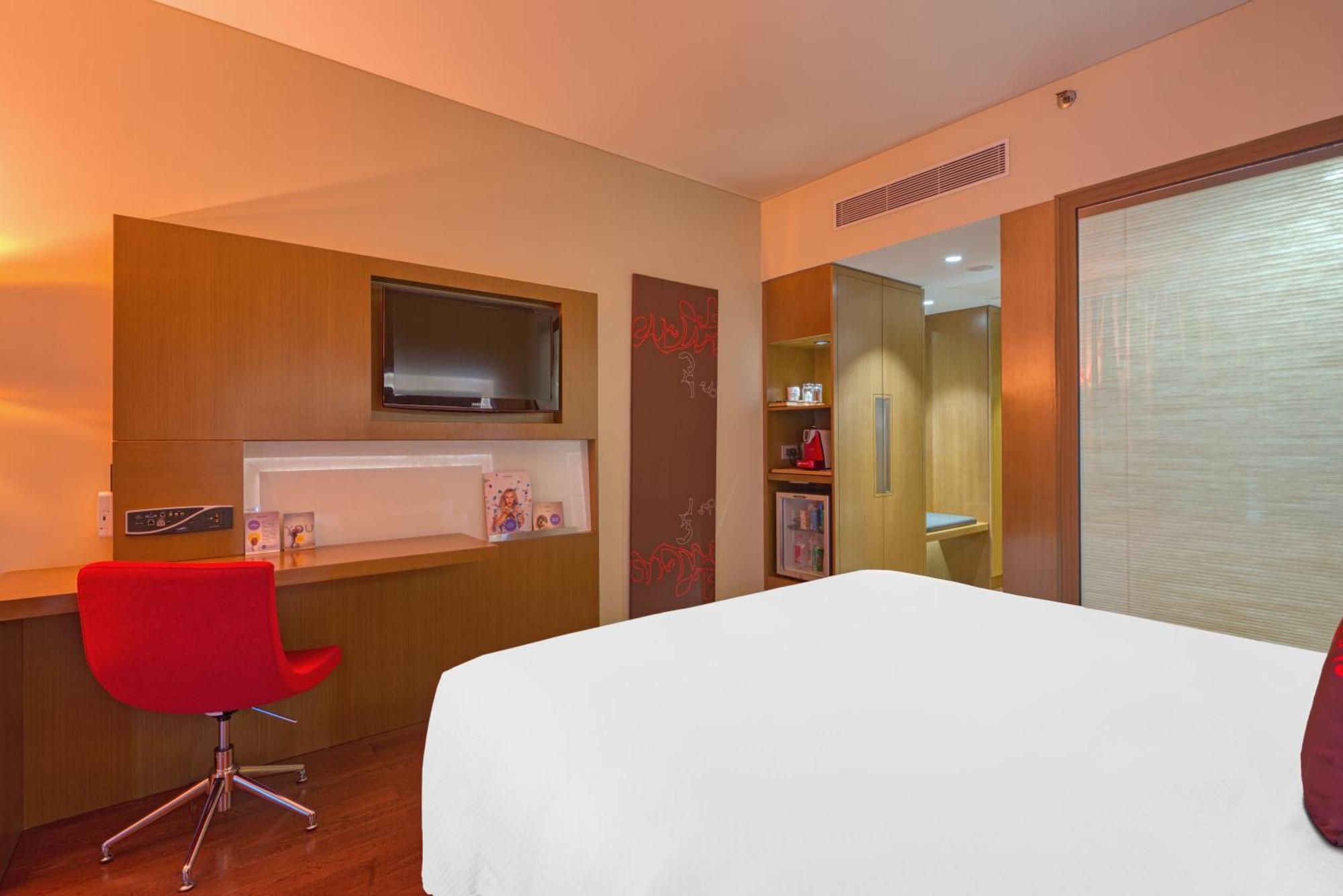 Novotel Outer Ring Road 5* Bangalore