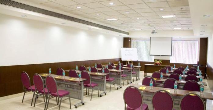 Hotel Evoma 4*