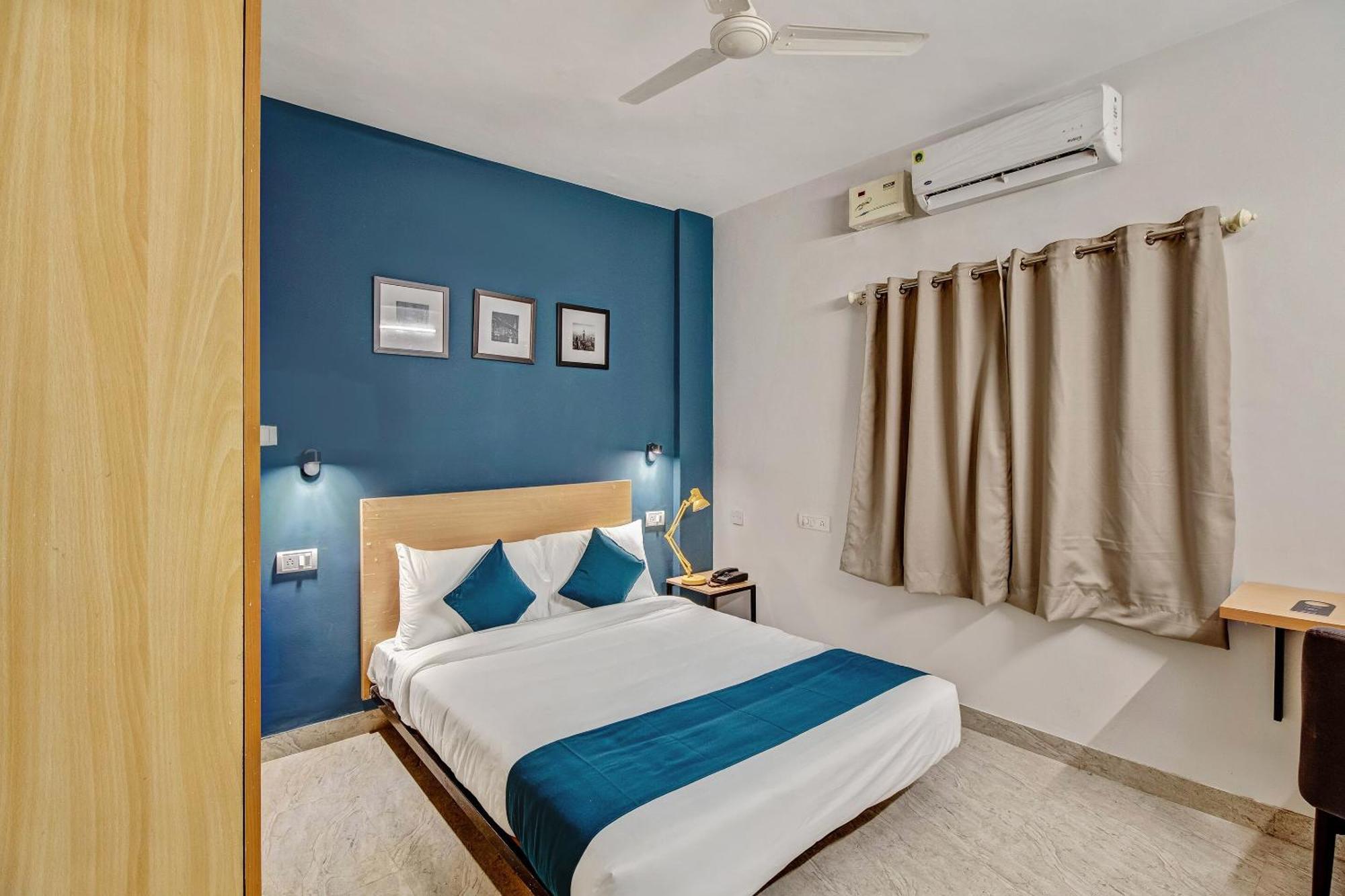 Hotel Collection O Executive Basapura 3*