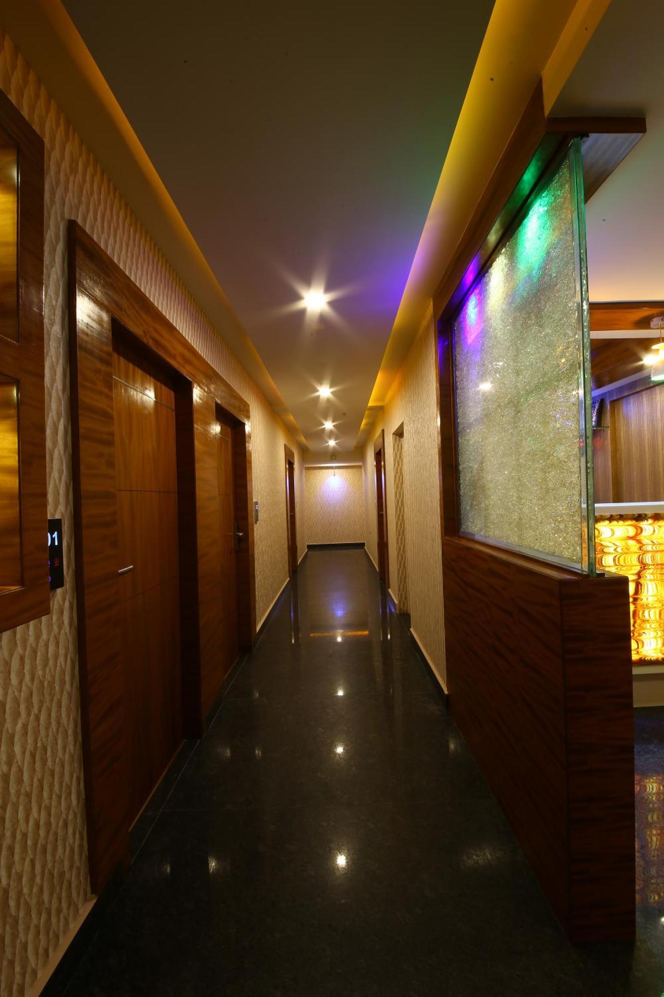 Royal Hotel Bangalore