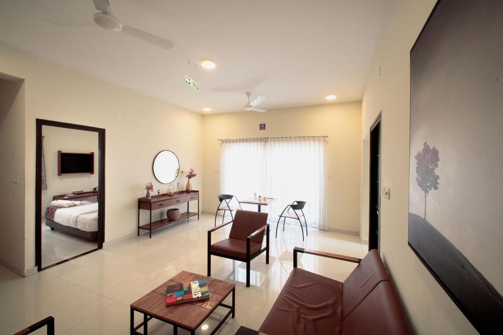Hotel Purple Cloud Urban 2*