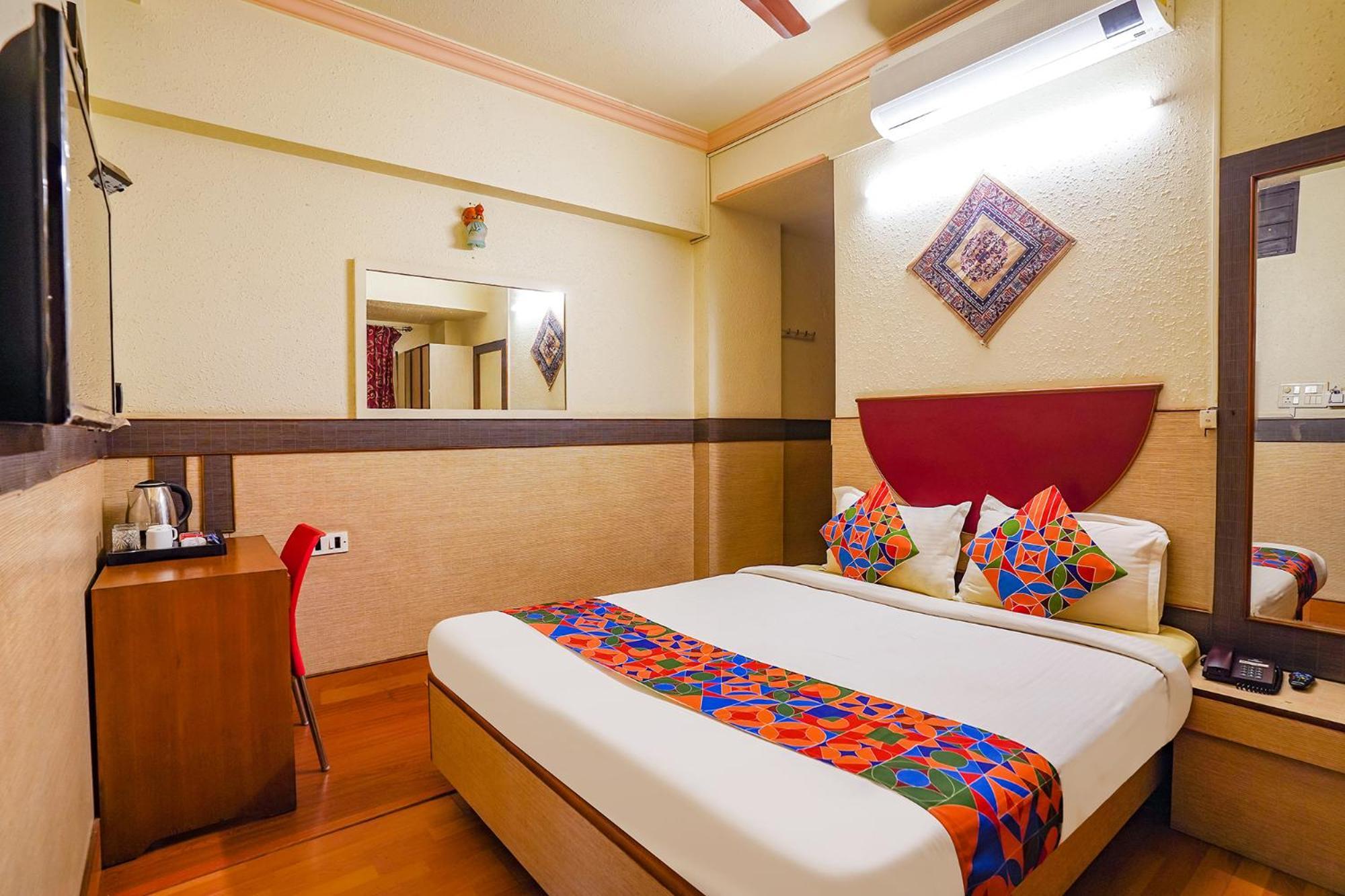 Hotel Lalbagh Gardenia 3*