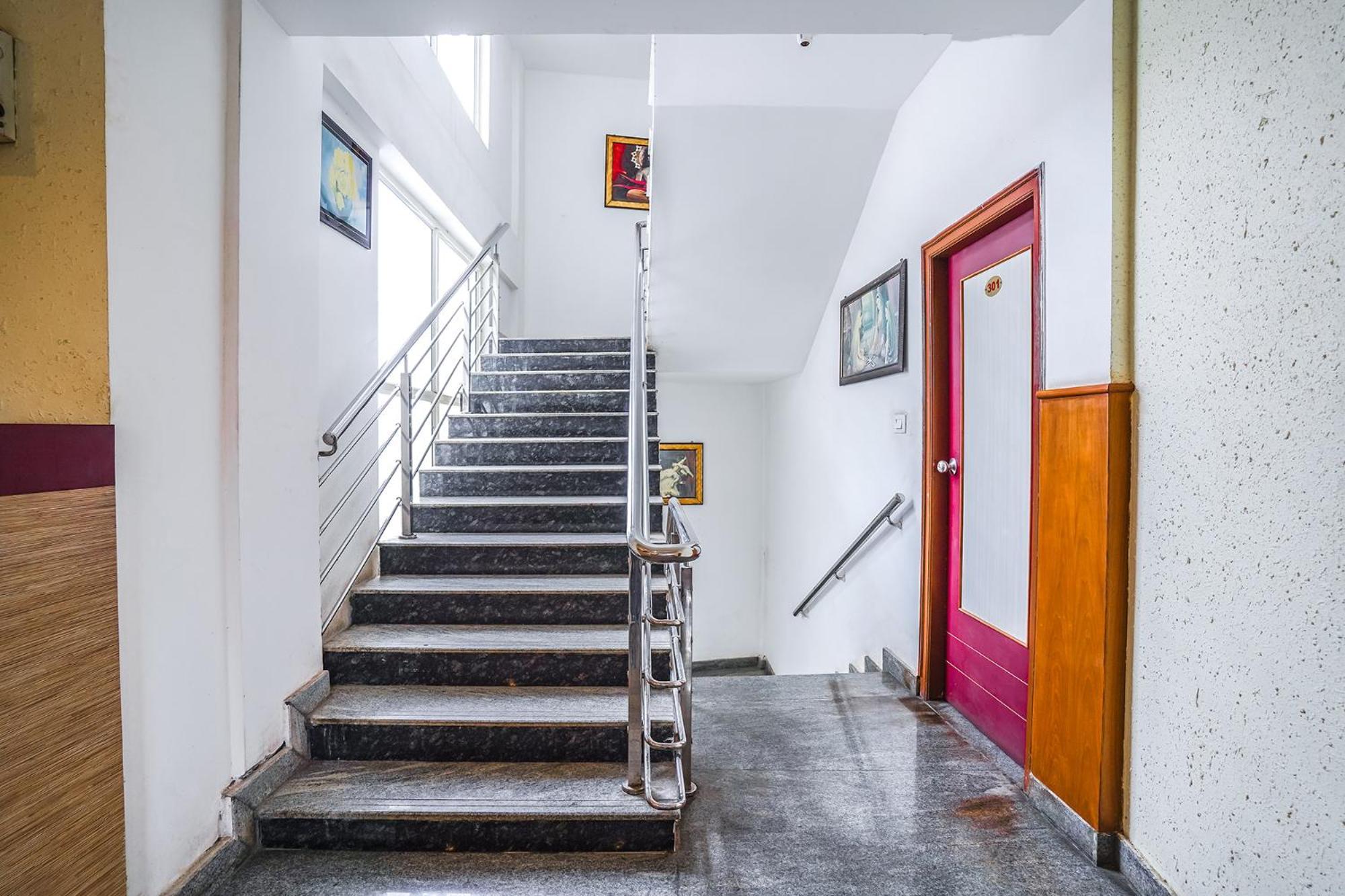 Lalbagh Gardenia Hotel