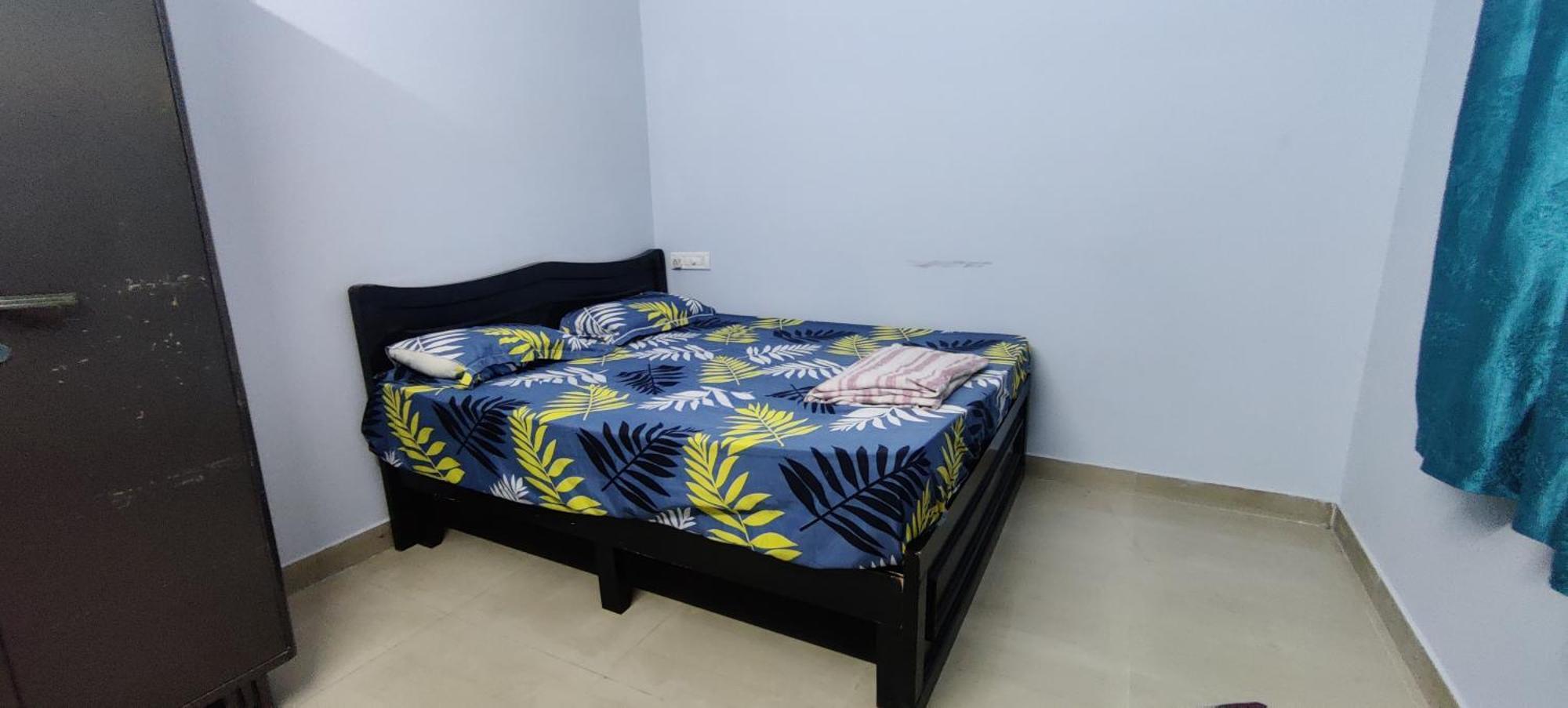 A Cozy 2 Bhk Flat Apartment Bangalore